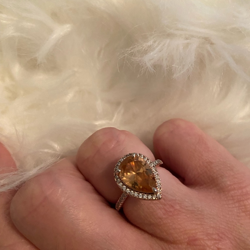 6 CARAT ROSE GOLD MORGANITE HALO RING - Picture 2 of 8